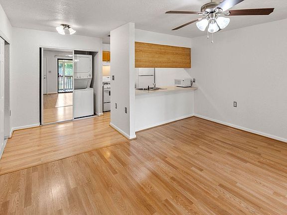 4th image of 317 Mabry St #1121