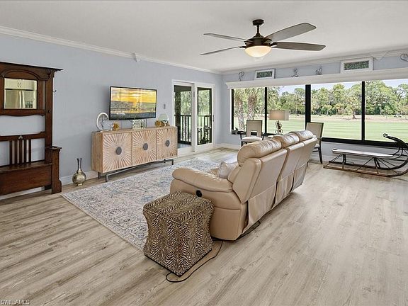 4th image of 522 Wildwood LN #522