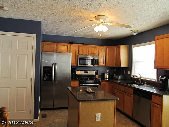 4th image of 8827 Ashberry Ct