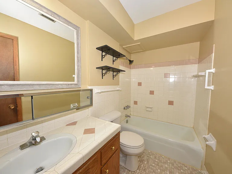 8529 W North Ave #2 — Photo 11