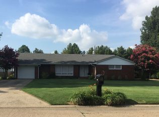 204 Gargas Dr, Kennett, MO 63857