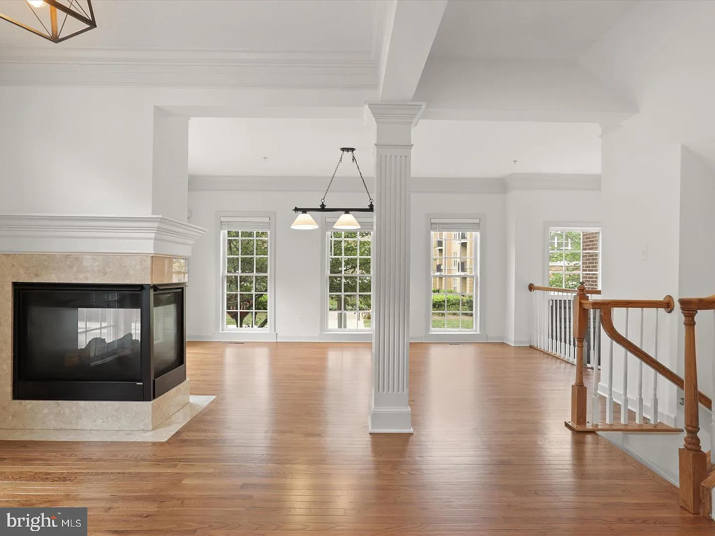 4 bed, 5.0 bath, 2786 sqft, $4,800 — Photo 4