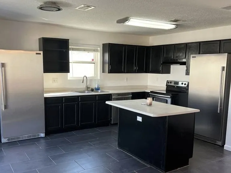 10219 Andalusian Ave SW — Photo 5