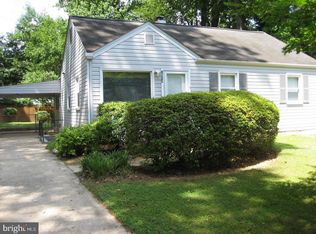 1924 Storm Dr, Falls Church, VA 22043