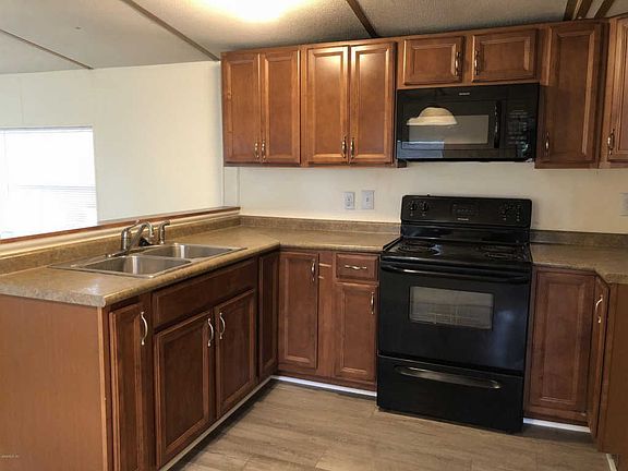 2nd image of 6615 SE 139th St