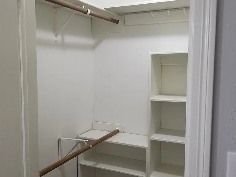 3911 Brightwood Dr — Photo 16