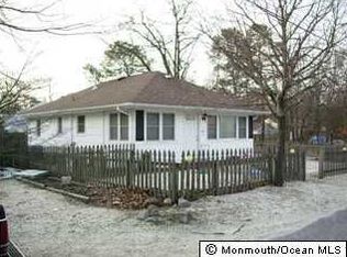 69 Woodland Dr, Brick, NJ 08723