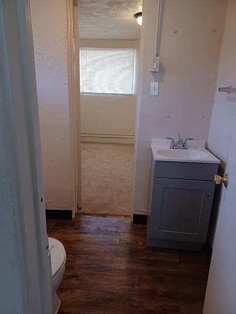 2 bed, $800 — Photo 4