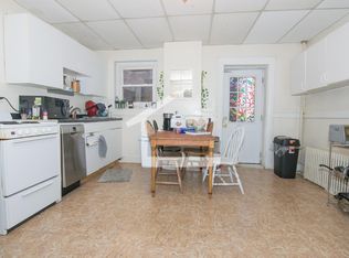 212 Hemenway St #2L, Boston, MA 02115