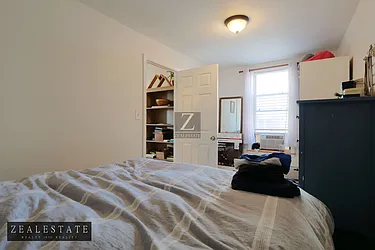 Rented by ZealEstate Group Inc