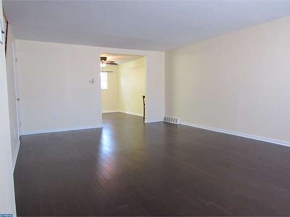 3rd image of 3752 Bandon Dr