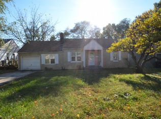 11241 E Highridge Dr, Independence, MO 64052