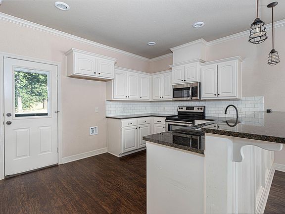 5th image of 3009 Santa Elena Dr