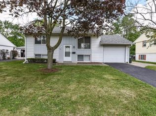 511 E Rose Ct, Glenwood, IL 60425