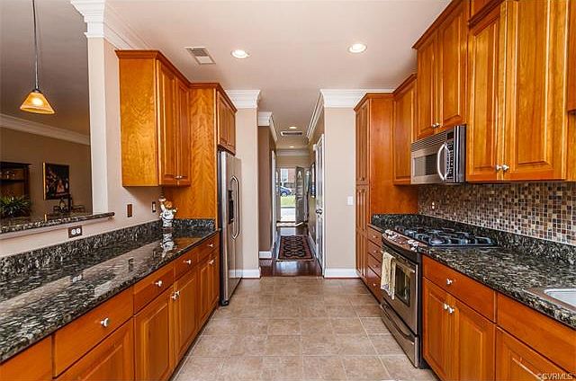 1st image of 9311 Creeks Crossing Blvd #9311