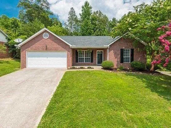 8400 Lesley Marie Ln — Photo 1