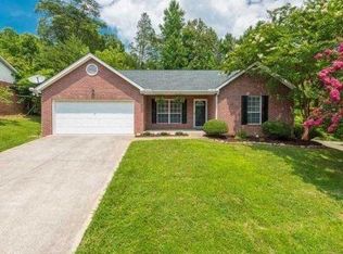 8400 Lesley Marie Ln, Knoxville, TN 37919