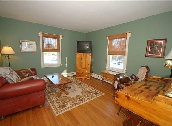 1st floor bedroom/den