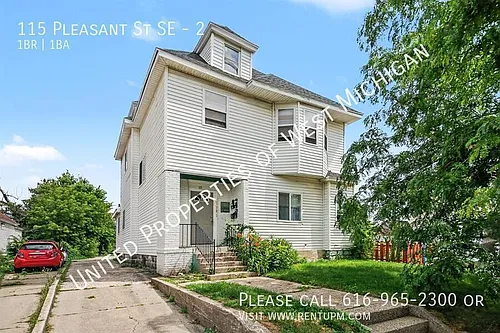 115 Pleasant St SE #2 Photo 1