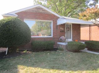 5653 Hubbell St, Dearborn Heights, MI 48127