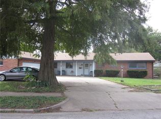 1900 Agency Rd, Saint Joseph, MO 64507