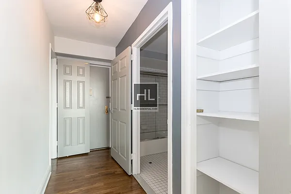 Rented by Highline Residential | media 50