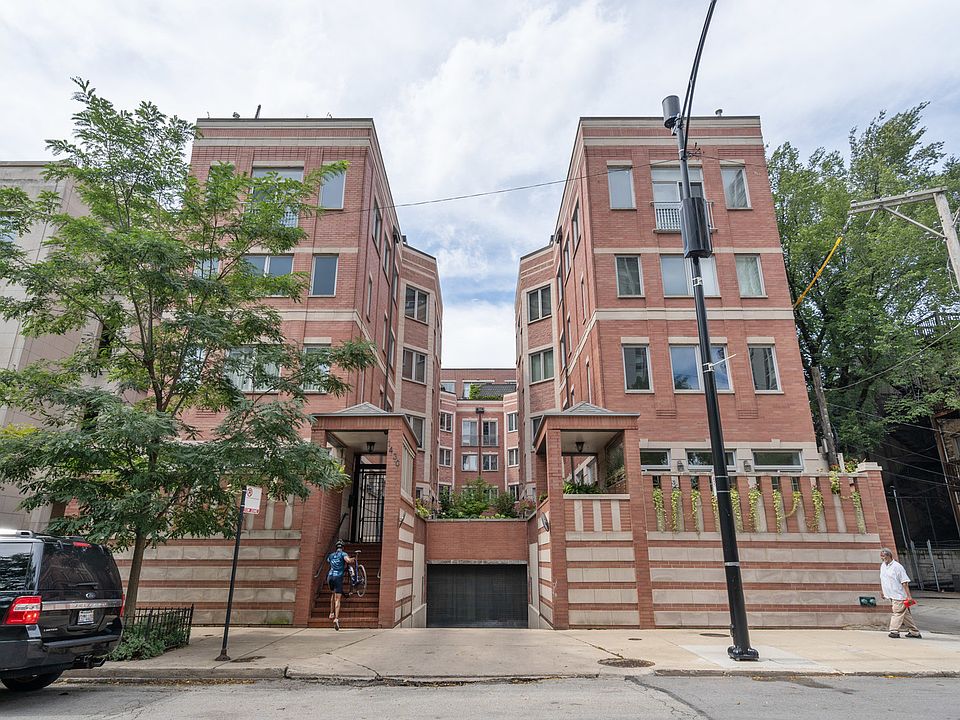 1st image of 1430 N La Salle St #C1