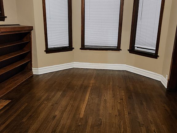 2nd image of 171 N Lockwood Ave #2