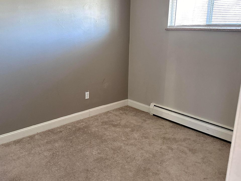 2nd image of 10542 W 63rd Pl #11