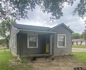 524 N College St, Lindale, TX, 75771