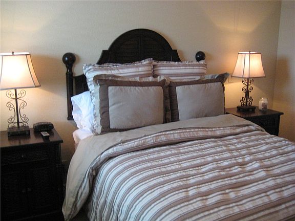 5th image of 430 W Glenn Ave Unit 313