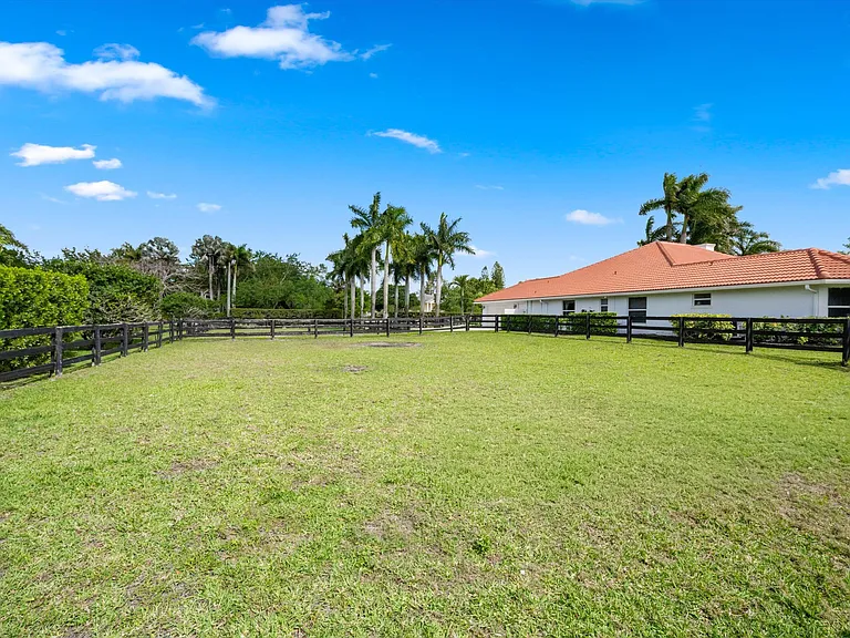 14594 Draft Horse Ln #BARN — Photo 5