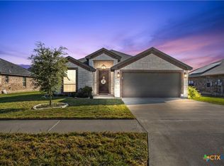906 Holliday Dr, Killeen, TX 76542