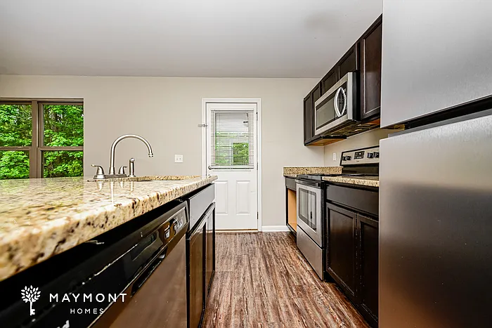 2205 Marlin Dr — Photo 6