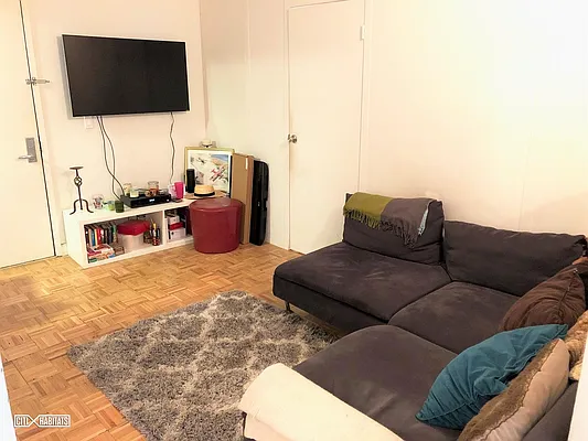 Rented by Citi Habitats | media 14