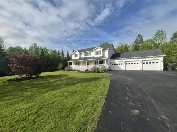 32 Patterson Road, Hampden, ME 04444