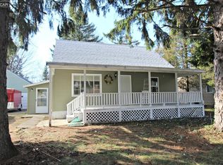 527 Warren Ave, Flushing, MI 48433