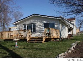 26941 Three Mile Point Rd, Chaumont, NY 13622