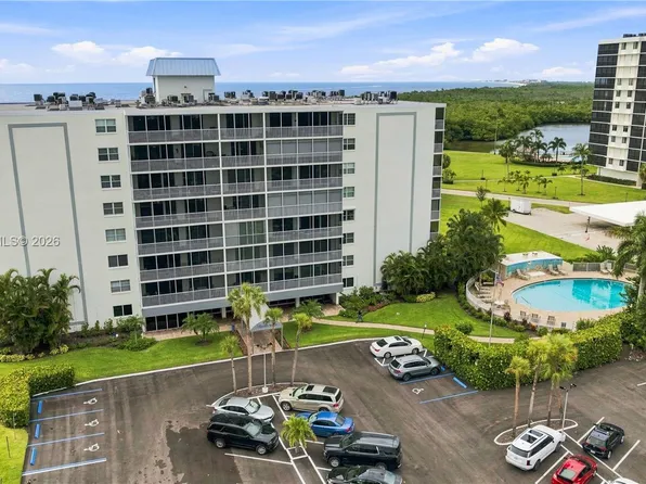 5 Bluebill Ave #702-802, Naples, FL 34108