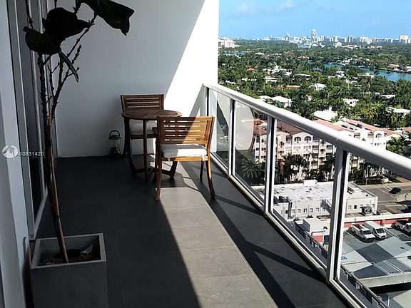 3rd image of 1800 Sunset Harbour Dr. #2103