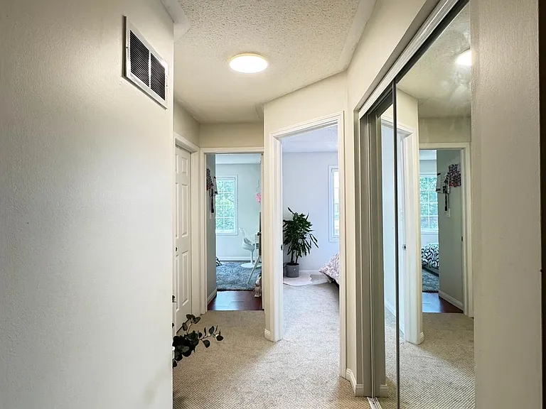931 Gazley Cir — Photo 22