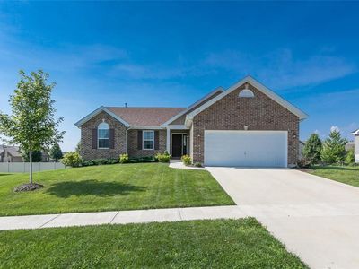 1305 Stone Hill Dr, O Fallon, IL, 62269