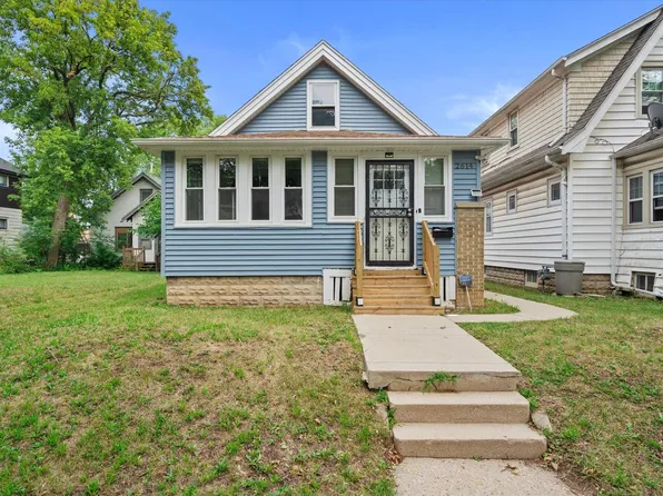 2614 N 53rd STREET, Milwaukee, WI 53210