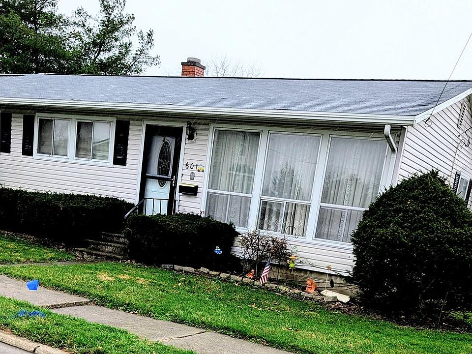 1st image of 601 E Irving St
