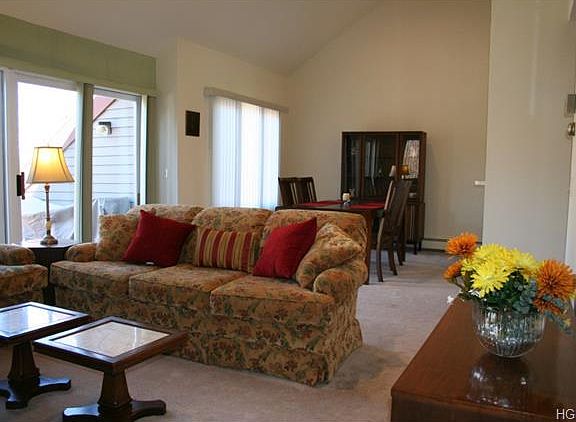 3rd image of 310 Eagle Bay Dr #310