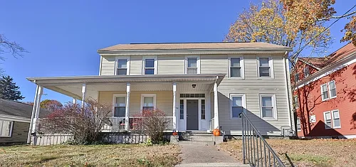 190 N Washington St #190 Photo 1