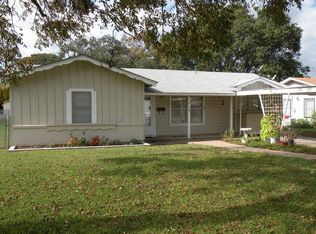 2126 S Pine St, Brady, TX 76825