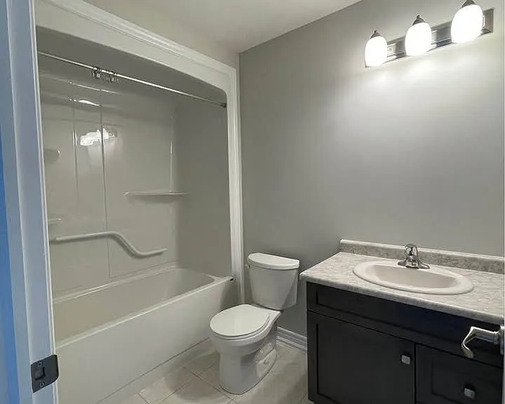 9 Sycamore St — Photo 10