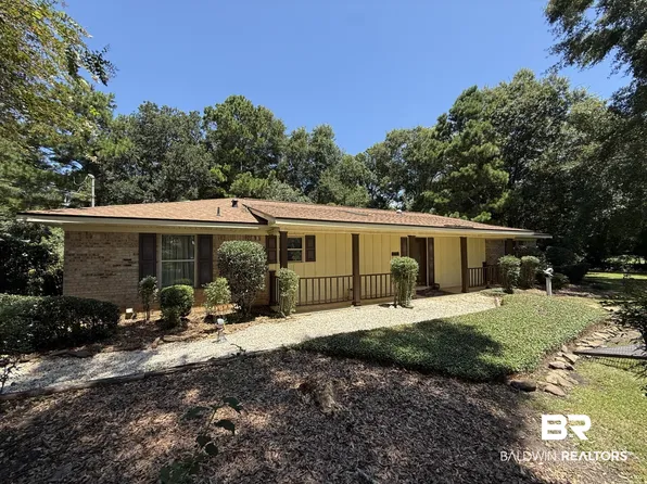 9657 Twin Beech Rd, Fairhope, AL 36532