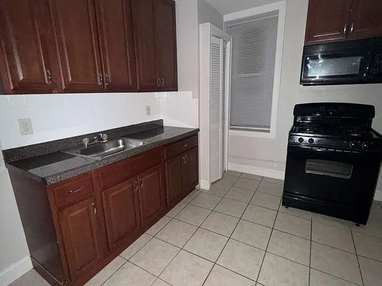 6208 Palisade Ave #18 — Photo 2